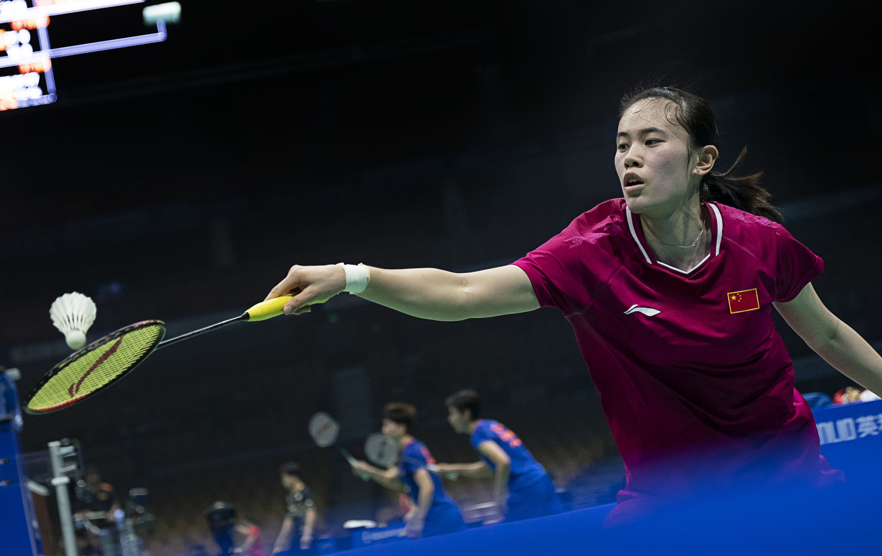 九游登录入口-关于江畔暴熊队对阵天山雪豹队，羽毛球附加赛火力全开，门将神扑救主——豪门底蕴再次显现的信息