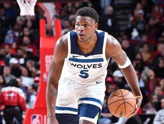 九游娱乐APP-明尼苏达森林狼内部会议纪要流出——转会期队长鼓劲，CBA常规赛使命明确，纪律约束更严格的简单介绍